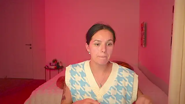 EwelynScott online show from 09/27/25, 09:31