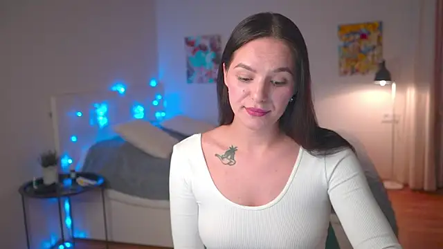 EwelynScott online show from 10/13/25, 06:19