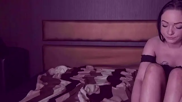 BustyBrunettes online show from 12/17/24, 05:29