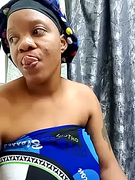 SexyMellon online show from 10/18/25, 07:03