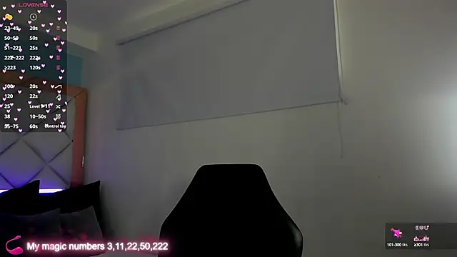 molly gomezz online show from 09/21/25, 07:59