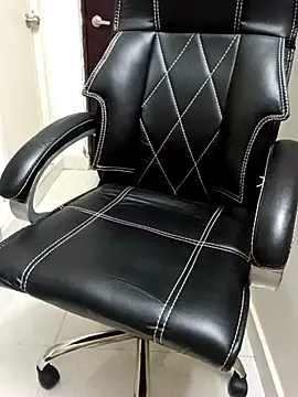 Anushka134 online show from 10/20/25, 08:04