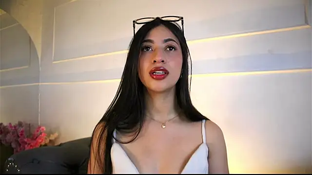 charlotterusso online show from 06/03/26, 12:41