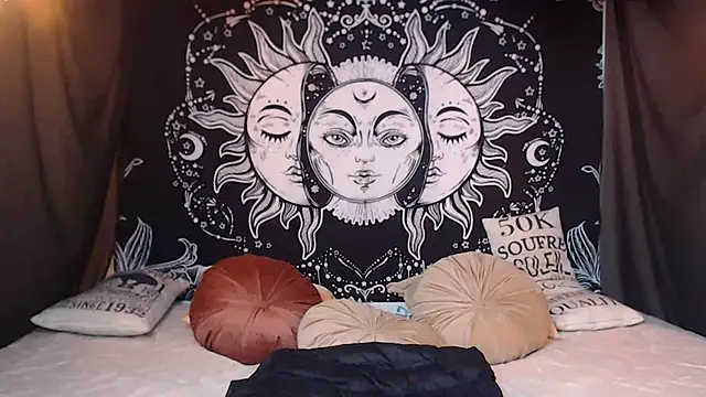 Cloemurphy1 online show from 10/21/25, 07:14