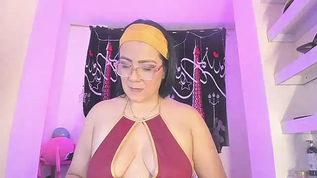 AlicePipper online show from 07/18/26, 06:17