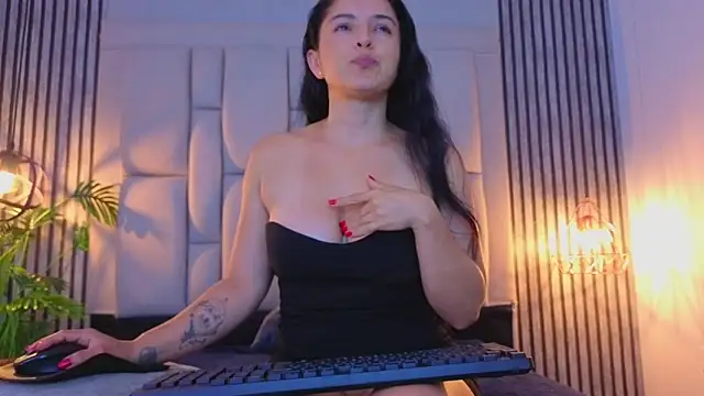 bryonycutee online show from 06/08/26, 12:38