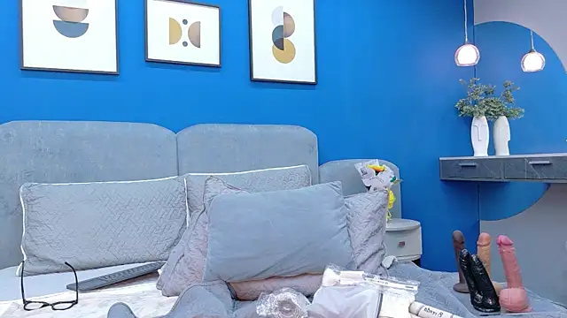 lixie peyton online show from 07/28/26, 03:21