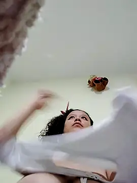 You-sexy-starr online show from 10/14/25, 11:27