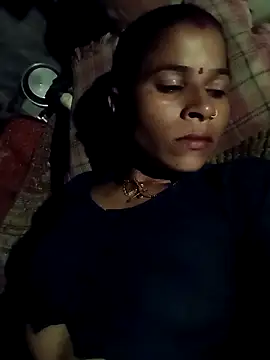 Suhani sharma1 online show from 10/04/25, 01:20