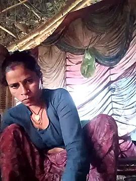 Suhani sharma1 online show from 10/05/25, 01:37