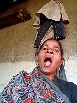 Suhani sharma1 online show from 10/08/25, 07:17