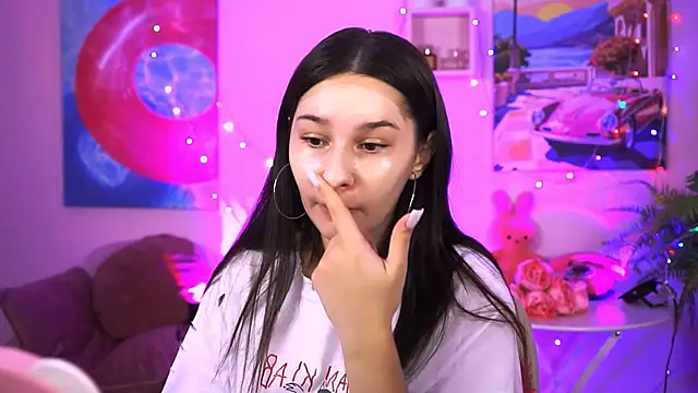 KimClarks  online show from 09/15/25, 12:27