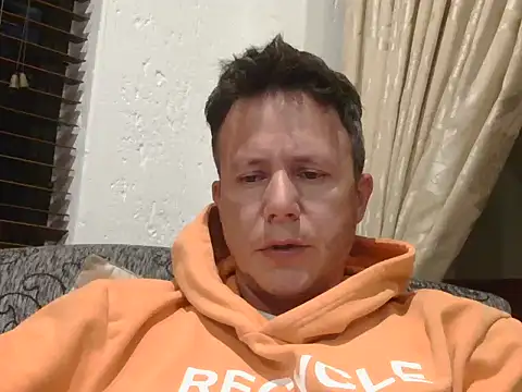 TroyDieselXXX online show from 11/02/25, 06:32