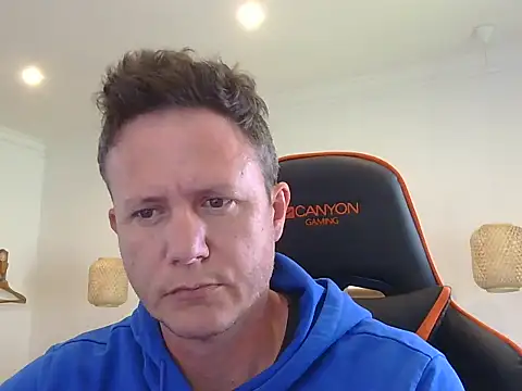 TroyDieselXXX online show from 12/03/25, 05:26