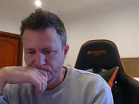 TroyDieselXXX online show from 05/21/26, 05:03