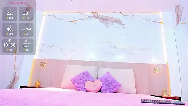 Snapshot of susan_elliot chatting on 11/29/25, 11:46 susan elliot online show from 11/29/25, 11:46