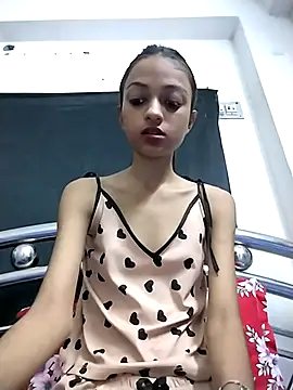 Snapshot of Your-Kitkat chatting on 09/17/25, 01:02 Your-Kitkat online show from 09/17/25, 01:02