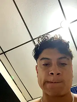 Snapshot of MR_MUSCLE chatting on 11/06/25, 10:16 MR MUSCLE online show from 11/06/25, 10:16