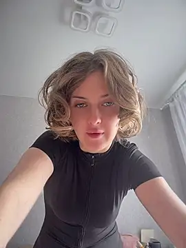 KellyKeler online show from 07/24/26, 10:24