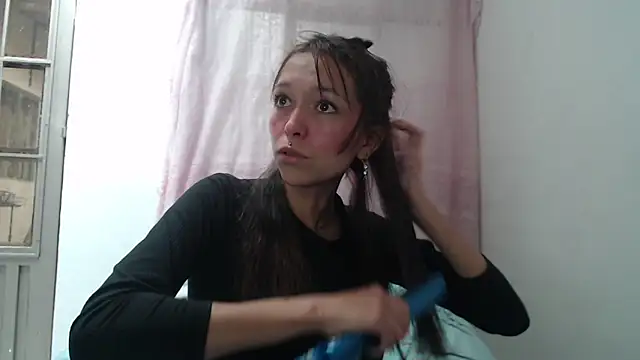 Zafira Mayeers online show from 09/25/25, 08:01