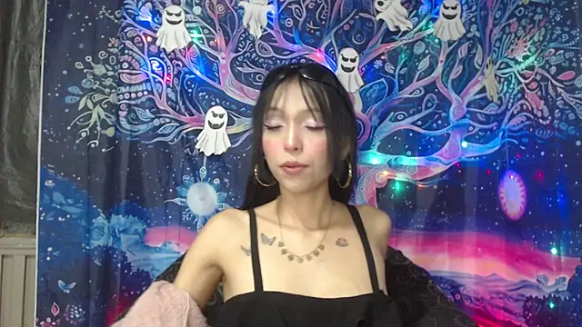 Zafira Mayeers online show from 11/07/25, 06:24