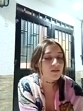 Arii collins1 online show from 11/15/25, 12:41