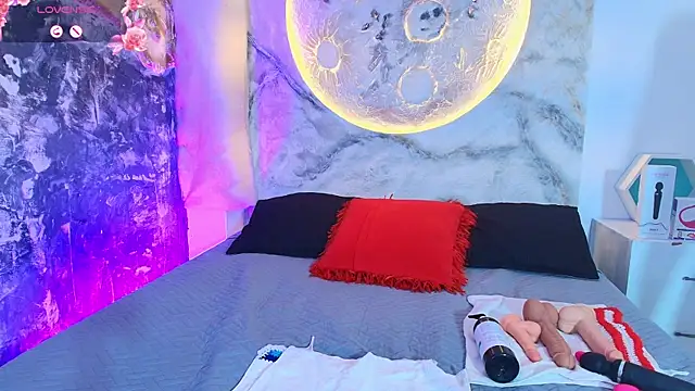 KrystalEvans online show from 09/10/25, 08:31