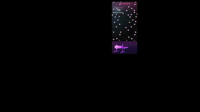 Snapshot of KittieEva chatting on 11/19/25, 08:42 KittieEva online show from 11/19/25, 08:42