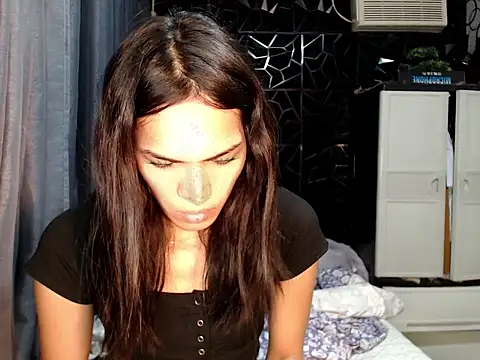 Snapshot of ladyhotcuming chatting on 07/13/26, 12:57 ladyhotcuming online show from 07/13/26, 12:57