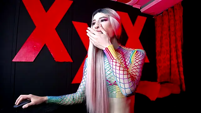 Snapshot of abrilbigcock chatting on 10/05/25, 04:00 abrilbigcock online show from 10/05/25, 04:00