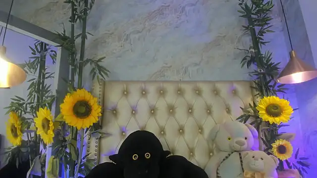 LittleeJaz online show from 05/28/26, 05:05