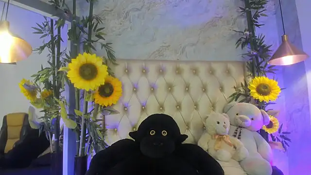 LittleeJaz online show from 06/05/26, 05:03