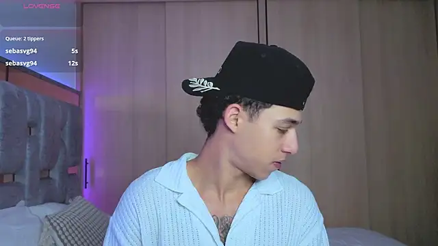 orionblaze69  online show from 11/21/25, 09:08