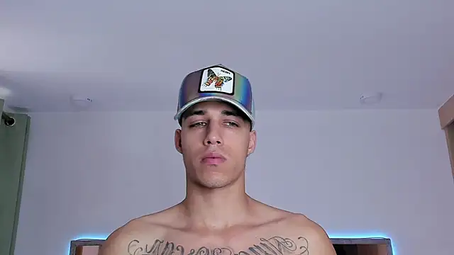 orionblaze69  online show from 06/03/26, 08:36