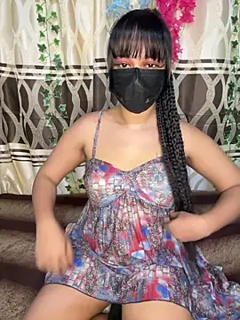 Snapshot of Ariana__Marie chatting on 11/12/25, 09:32 Ariana Marie online show from 11/12/25, 09:32