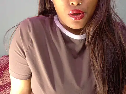 nylaahh-12 online show from 11/08/25, 07:12