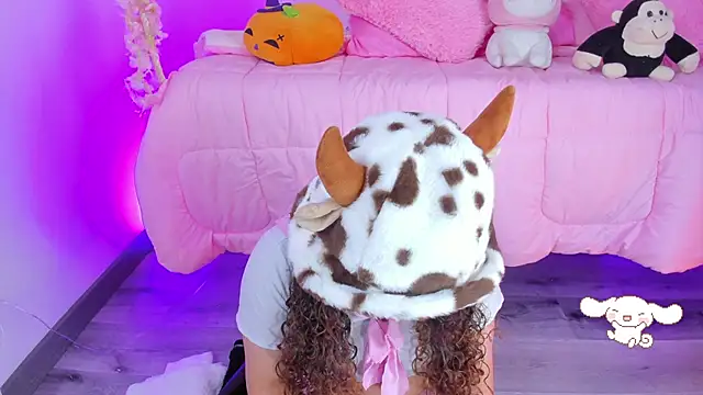 hannacutegod online show from 10/27/25, 05:33