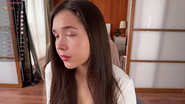 PlumyBun online show from 10/06/25, 04:21