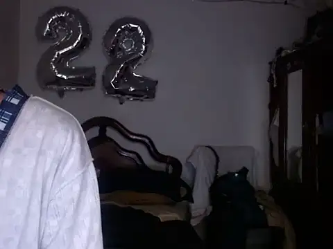 Snapshot of Valentina_bss chatting on 12/04/25, 01:31 Valentina bss online show from 12/04/25, 01:31