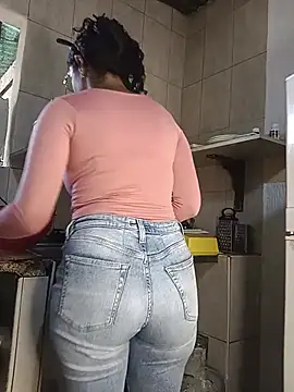 Fernanda30 online show from 05/10/26, 02:11