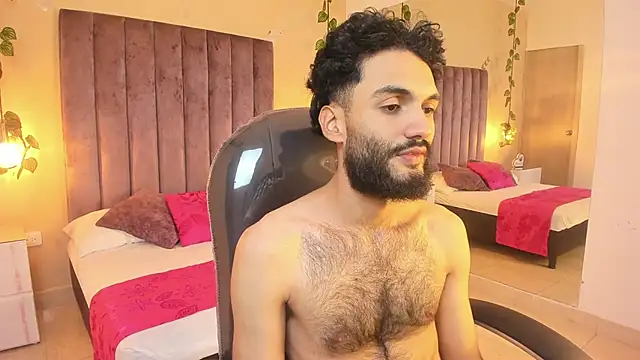 Ryan Jackson  online show from 11/25/25, 04:23