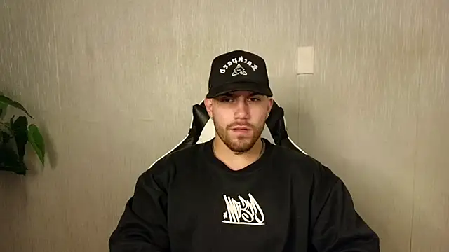 Snapshot of Ades_Lowe chatting on 10/14/25, 11:55 Ades Lowe online show from 10/14/25, 11:55