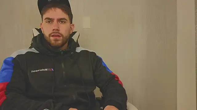 Snapshot of Ades_Lowe chatting on 10/29/25, 11:56 Ades Lowe online show from 10/29/25, 11:56