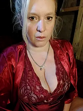 Bouncy-Bella28X online show from 10/05/25, 08:23