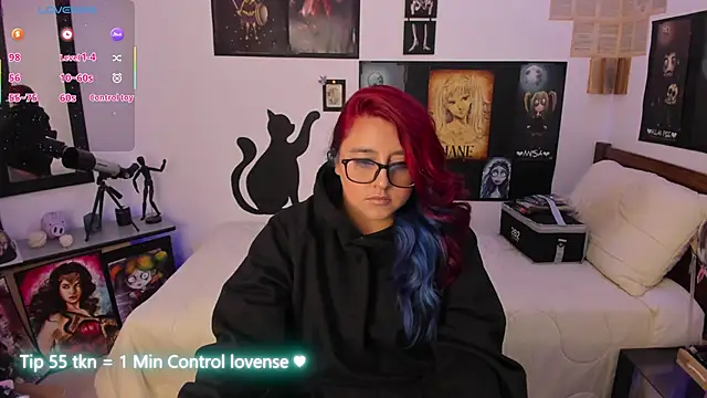 Cherry blush  online show from 11/27/25, 07:49