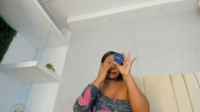 keyla mejia online show from 05/16/26, 12:15