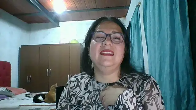 scarlett widow  online show from 09/27/25, 03:55