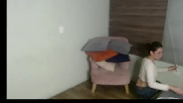 Karol Yessenia online show from 09/20/25, 01:34