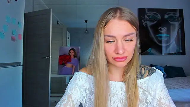 MashaFromRussia   online show from 11/15/25, 10:23