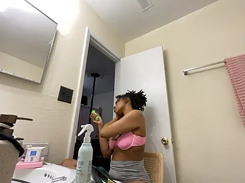 celestemarie 80 online show from 12/21/25, 05:31